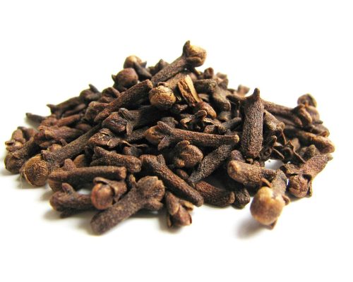 flower-buds-clove-tree